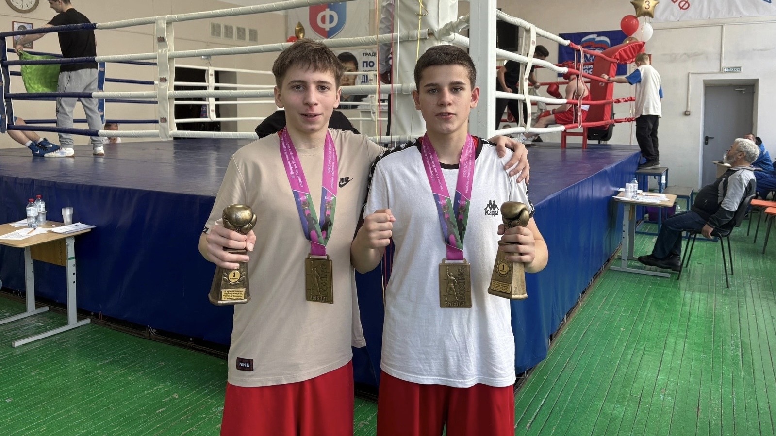 Боксёры почтили память товарища 