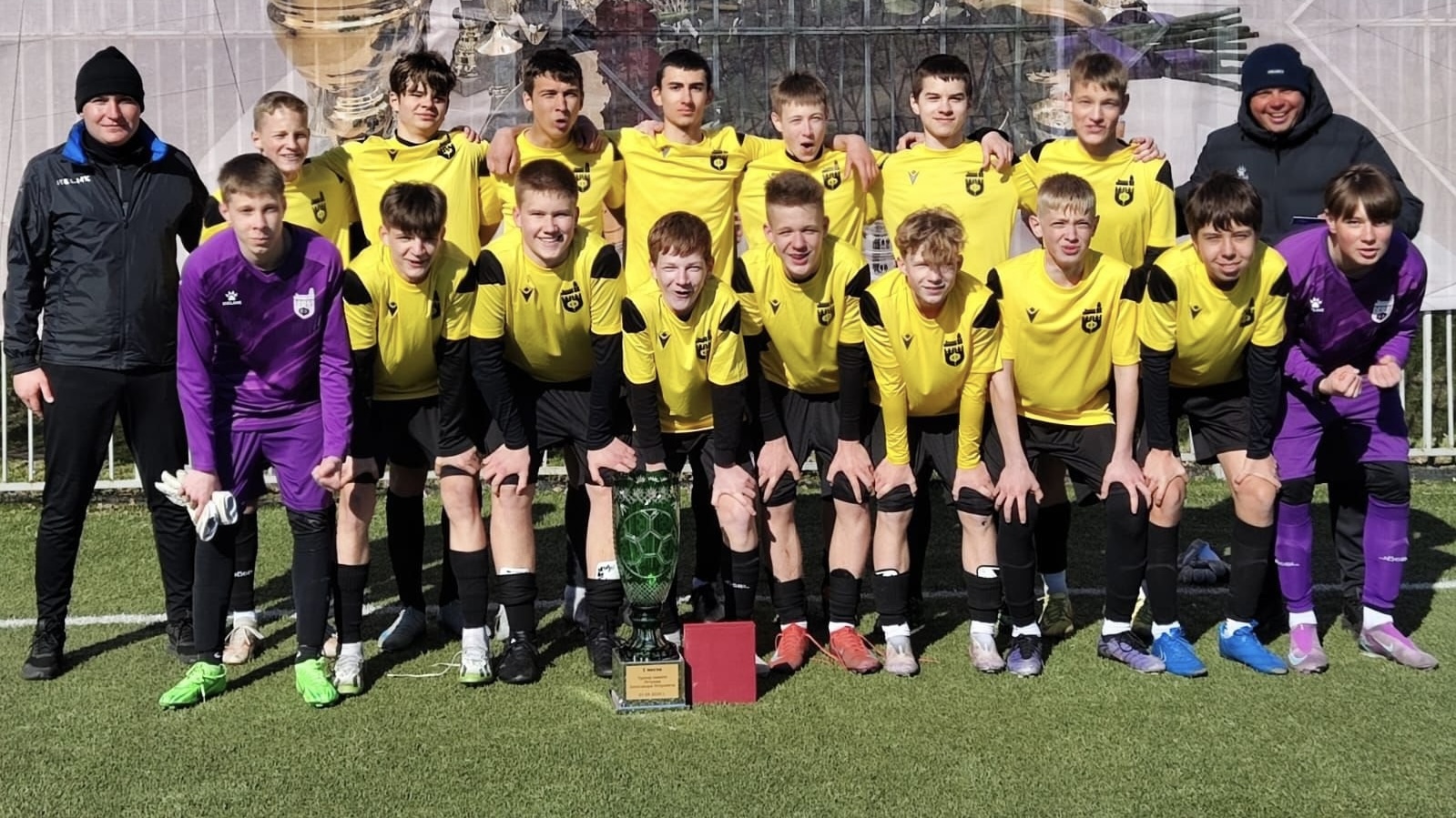 Юноши «Фаворита» выиграли Мемориал Александра Петрова