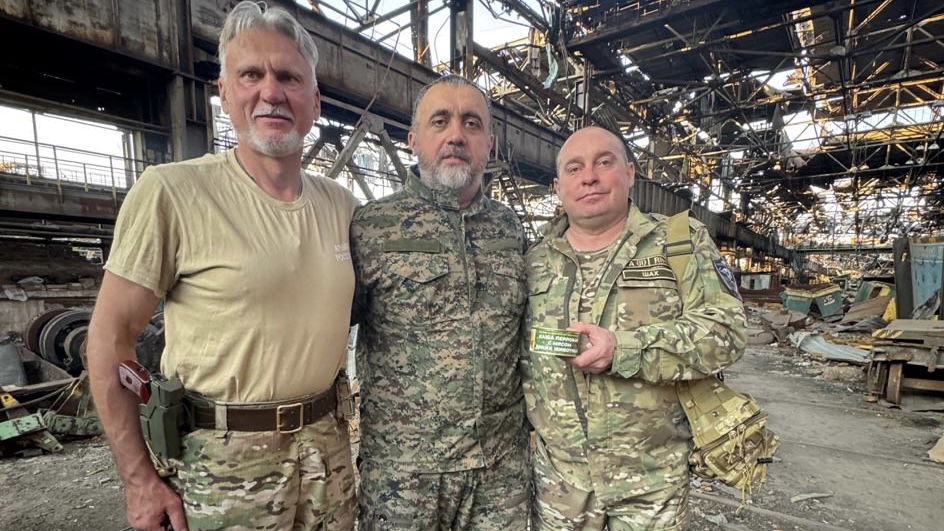  Выборжцы «Мир» и «Шах» доставили адресную помощь одному из подразделений на передовой