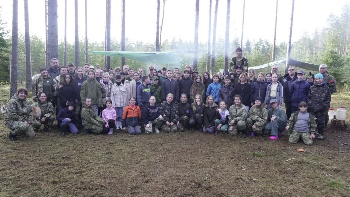 Под Выборгом прошла первая полевая экспедиция «Школы поисковика»