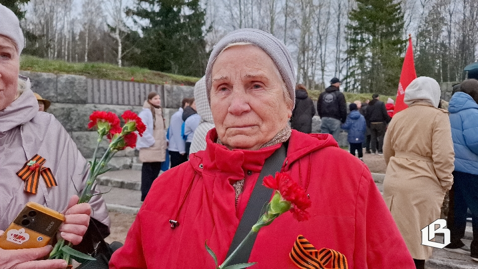 Родные погибших под Выборгом героев побывали на братских могилах
