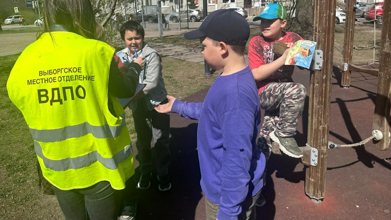 На общественных началах