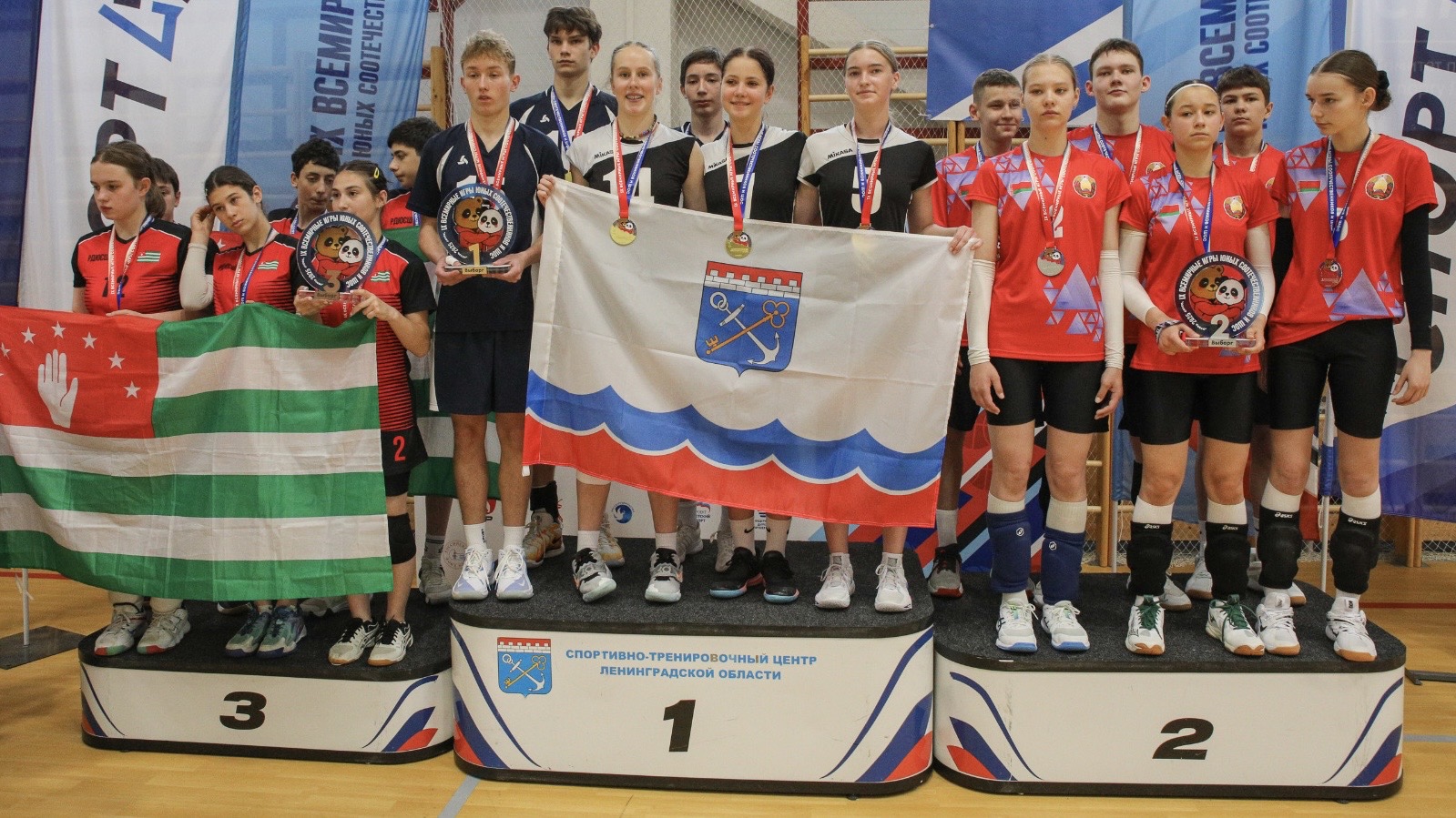Выборгские волейболисты под флагом сборной Ленинградской области победили на международном турнире