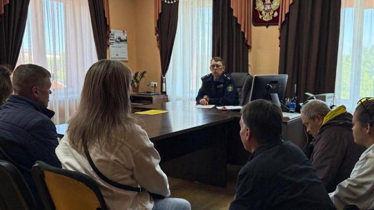 В Выборге глава СУ СК РФ по Ленобласти выслушал граждан