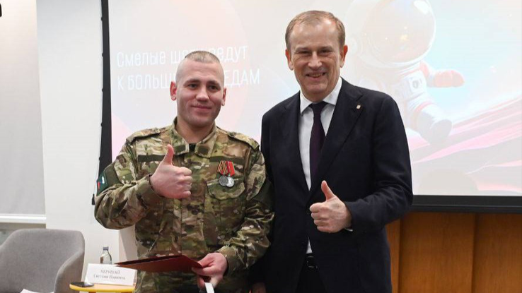 Подскажем, научим, поможем