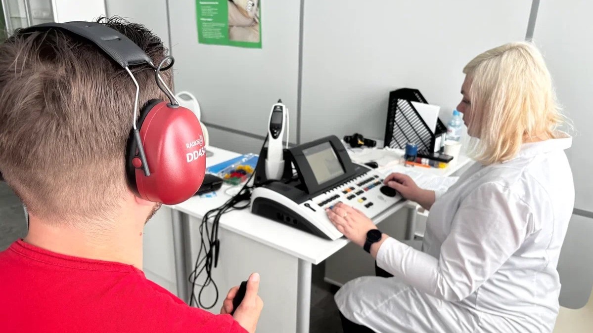 Врачи подчёркивают важность для ветеранов СВО внимания к нарушению слуха