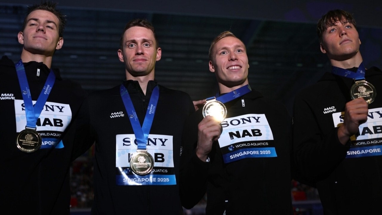 Уроженец Выборга вместе с товарищами по команде стал двукратным чемпионом мира по плаванию!