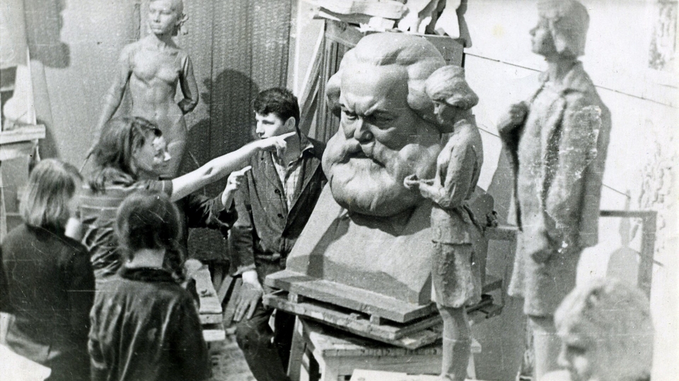 Живая нить времен