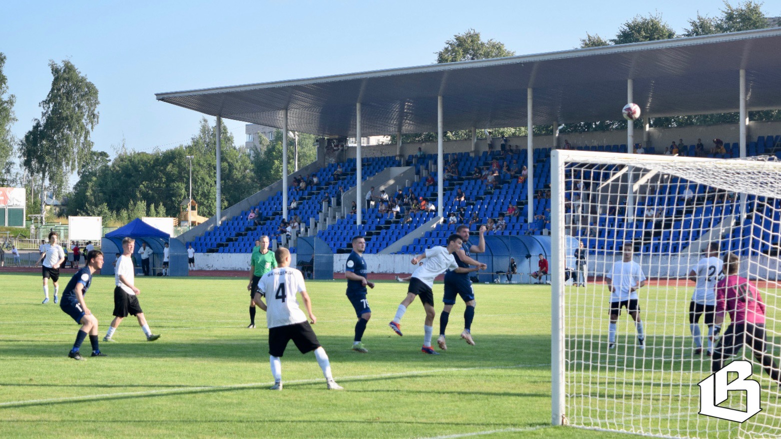 Возвращение на родное поле «Фаворит» отметил разгромом