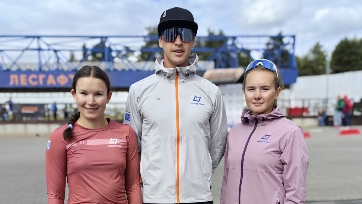 Выборгские лыжницы достойно представили наш город на «Невских берегах»