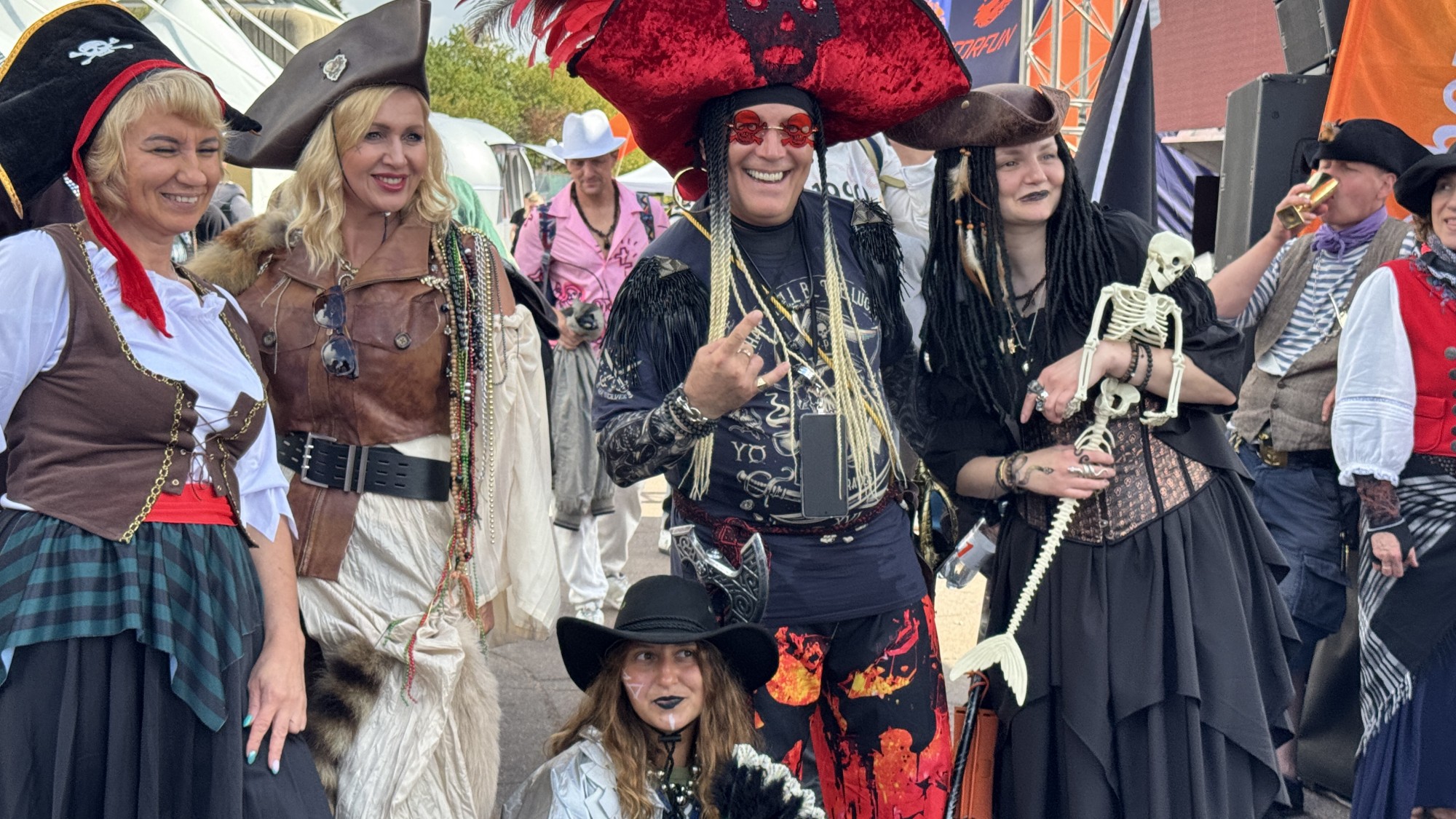 Пираты Выборга:  как сапсерферы завоевали город