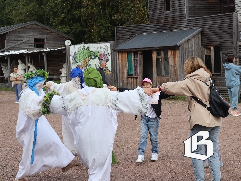 Двухдневный семейный фестиваль собрал сотни гостей