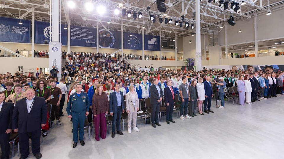 В Калуге наградили победителей и призеров финала Чемпионата «Профессионалы»