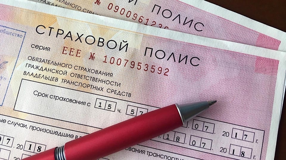 Правительство готовит поправки в КоАП, чтобы отслеживать по камерам авто без полиса ОСАГО