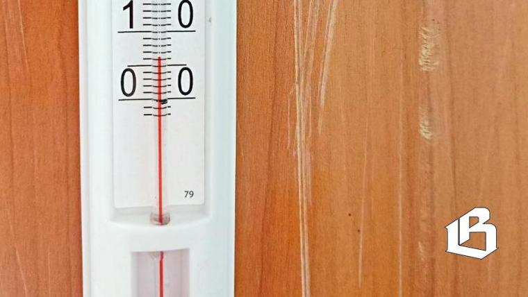 Роспотребнадзор напомнил о температурных нормах в помещениях