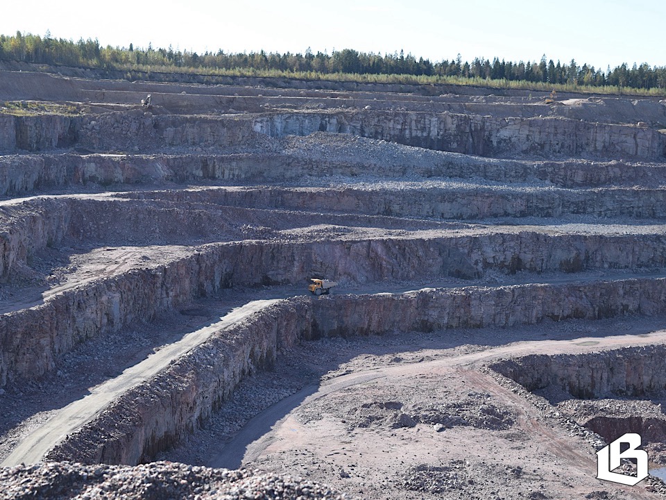 Календарное совещание по приятному поводу