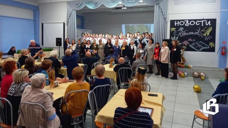 Каменногорской школе – 80!