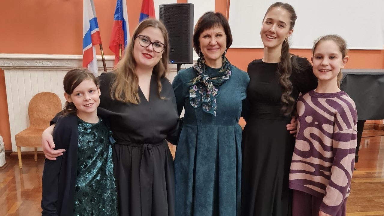 Выборгский преподаватель Наталья Вальченко удостоена президентской премии