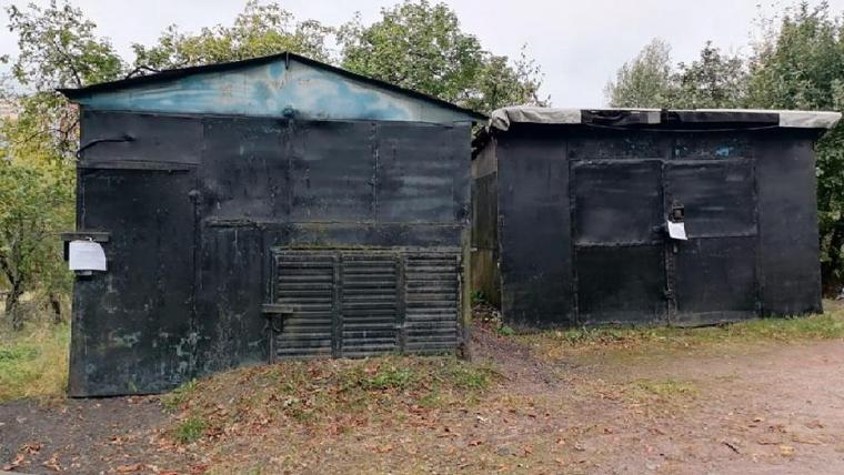 В Выборге продолжают избавляться от незаконных строений