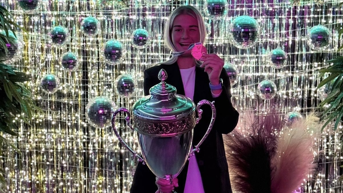 Выборжанка – чемпион России по хоккею на траве!