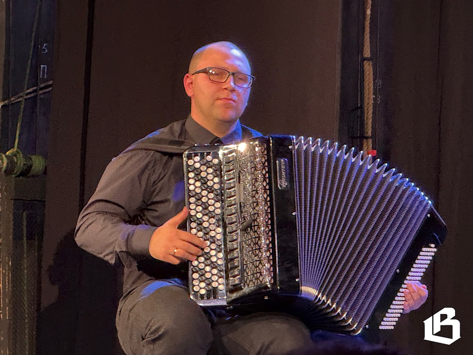 «Творческие встречи»: музыкальный букет от «Вереска»