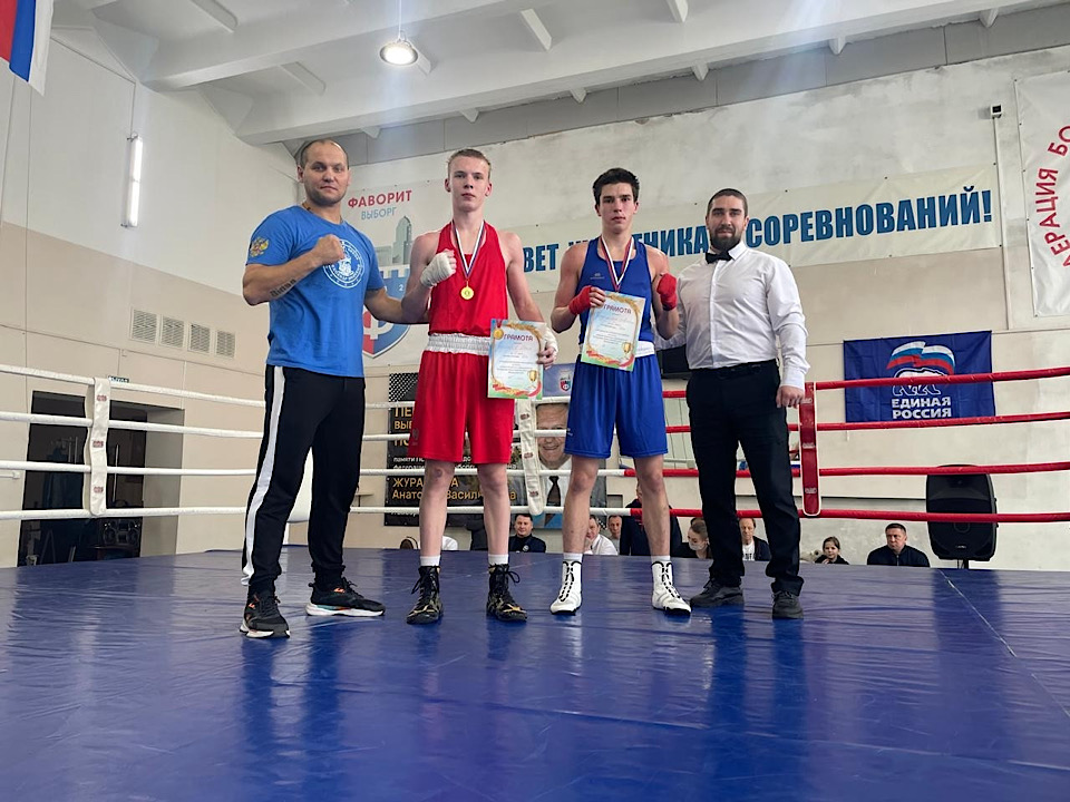 Боксёры разыграли награды традиционного турнира 