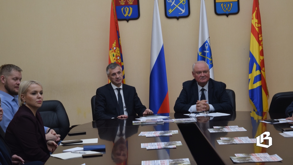 Валерий Савинов и Александр Курбанов 