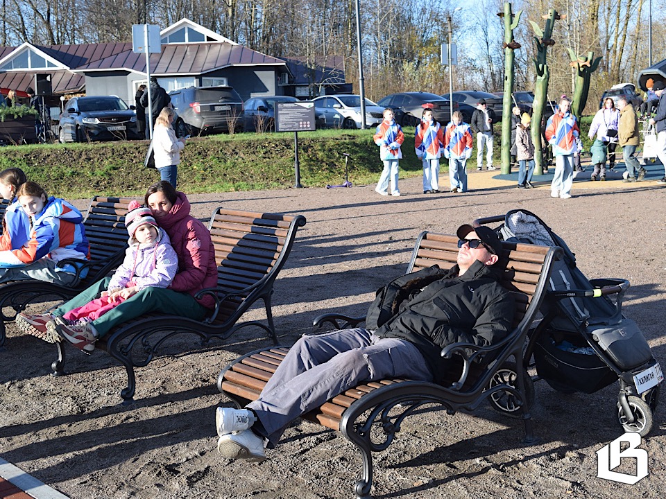В праздник выборжцам подарили новую территорию комфорта