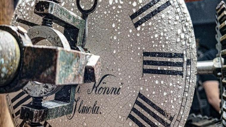 Часы на Часовой башне в Выборге остановят на 5 дней