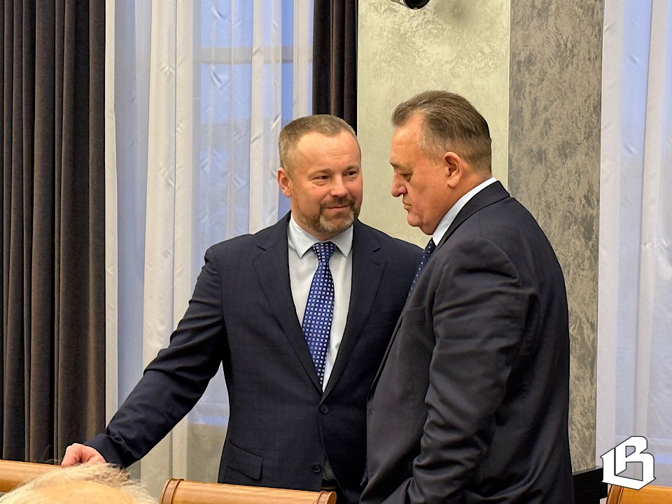 Открытый диалог: депутаты Ленобласти обсудили с журналистами бюджет и проблемы региона