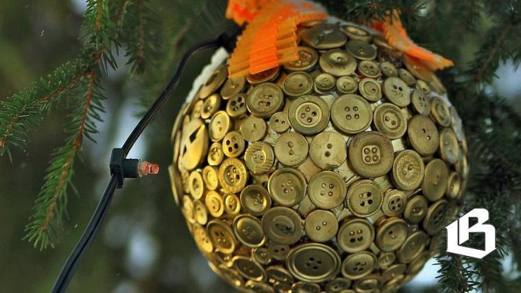 В Ленобласти объявлен конкурс на лучший новогодний декор из вторсырья