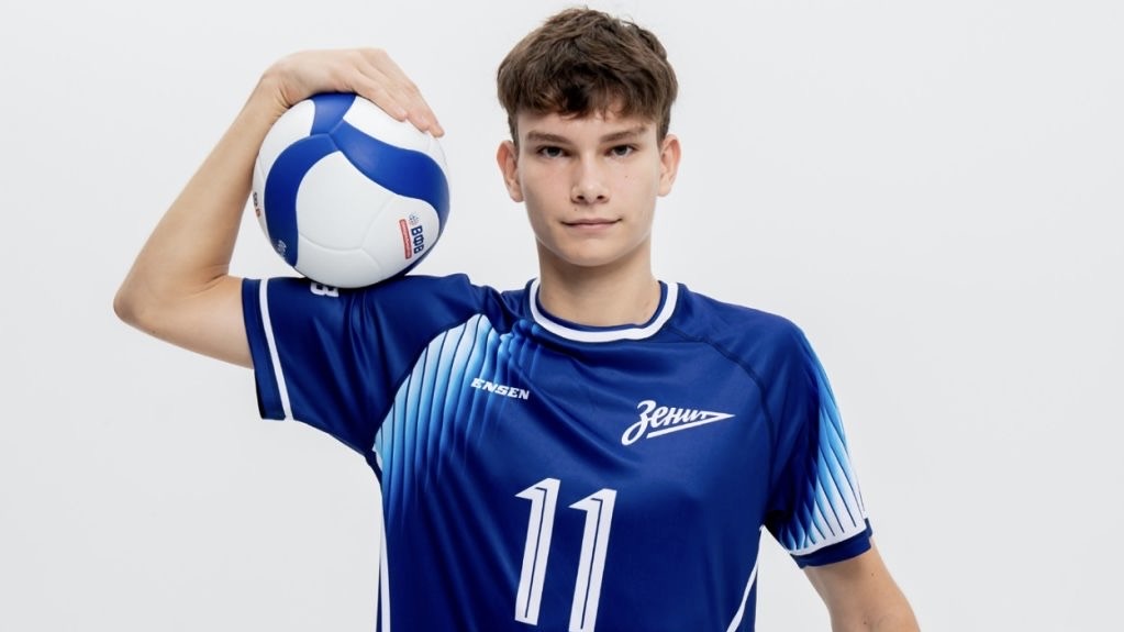 Выборжец вошёл в юниорскую сборную России по волейболу