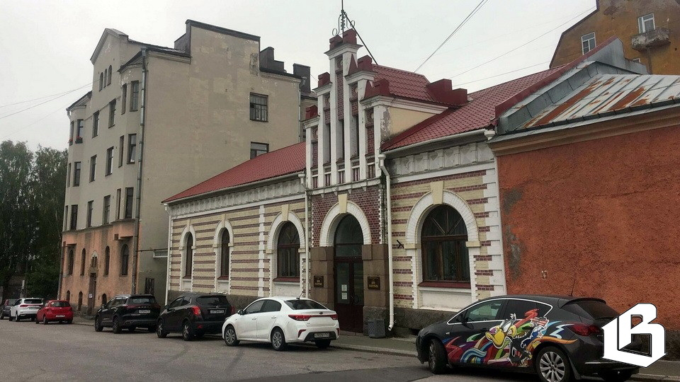 Выборгский ЗАГС продемонстрировал высокие показатели и уходит на капремонт