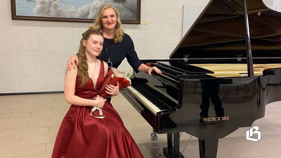 Ева Кальцанова