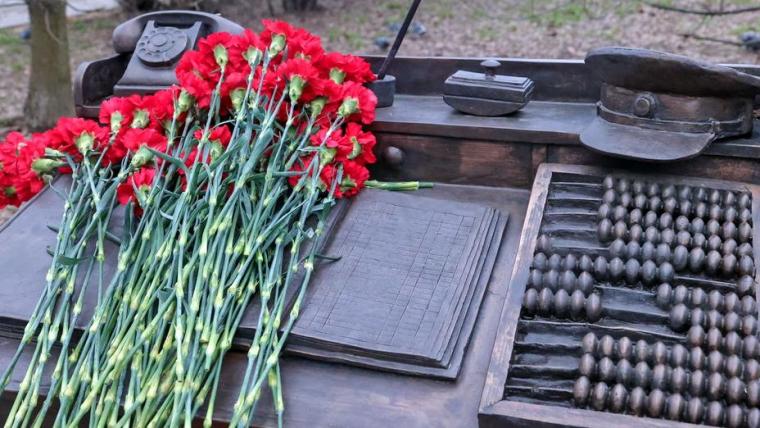 В Выборге открыли сквер финансистам – героям войны и тыла