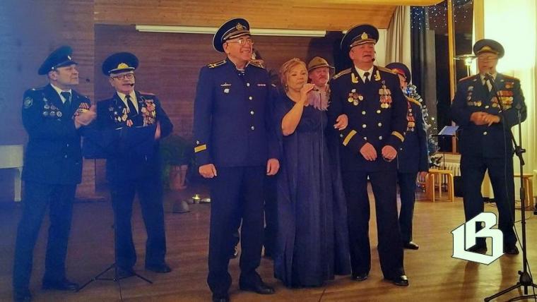 От «Гвардии» героям всех времен посвящается