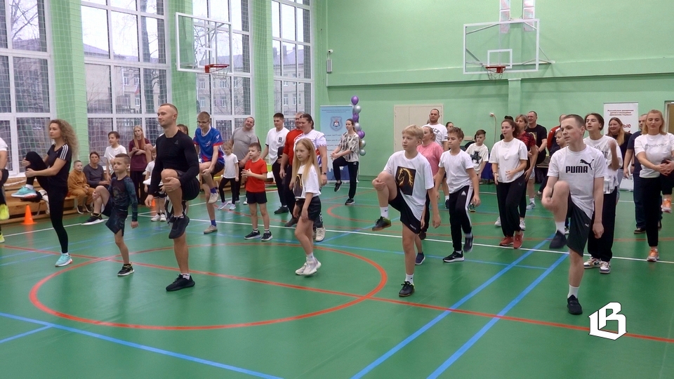 На старт, мальчишки и девчонки! А также их родители!