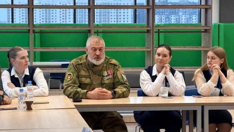 Ленобласть: новые механизмы для защиты педагогов