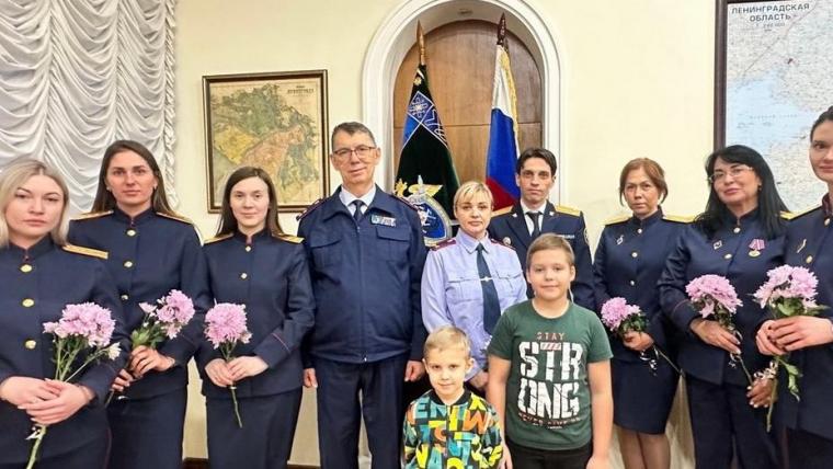 Женщины в форме: о службе, семье и силе поддержки