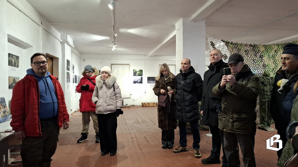 Образы Родины Даниила Багринцева: художник из ЛНР показывает свои работы в Выборге