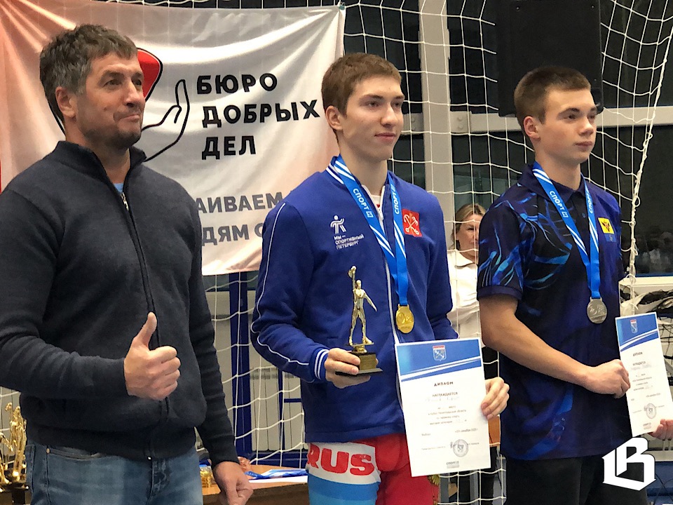 В Выборге прошёл предновогодний Кубок Ленобласти по гиревому спорту