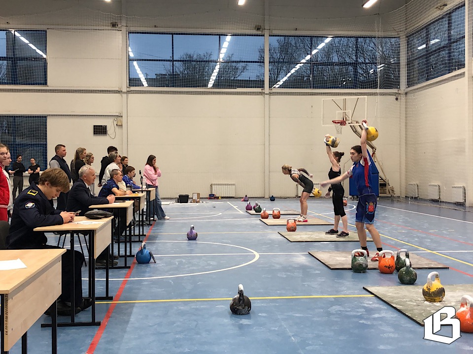 В Выборге прошёл предновогодний Кубок Ленобласти по гиревому спорту
