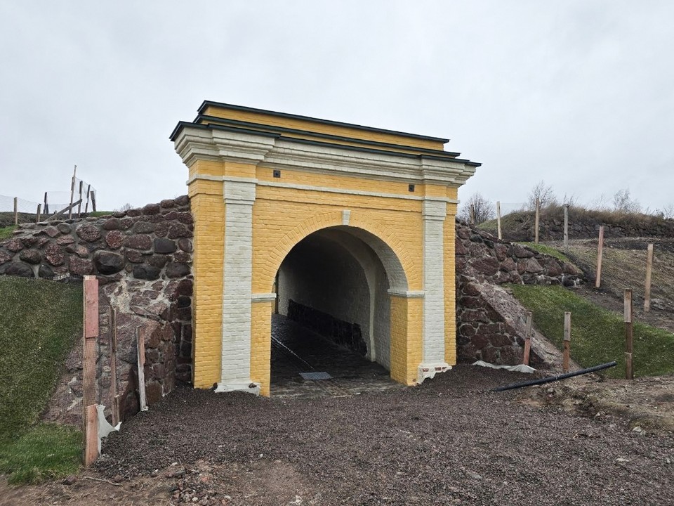 Новогодний подарок Выборгу: завершилась реставрация Равелинных ворот 