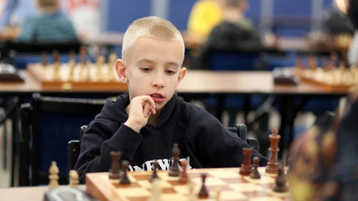 Юный шахматист из Выборга открыл сезон в Петербурге