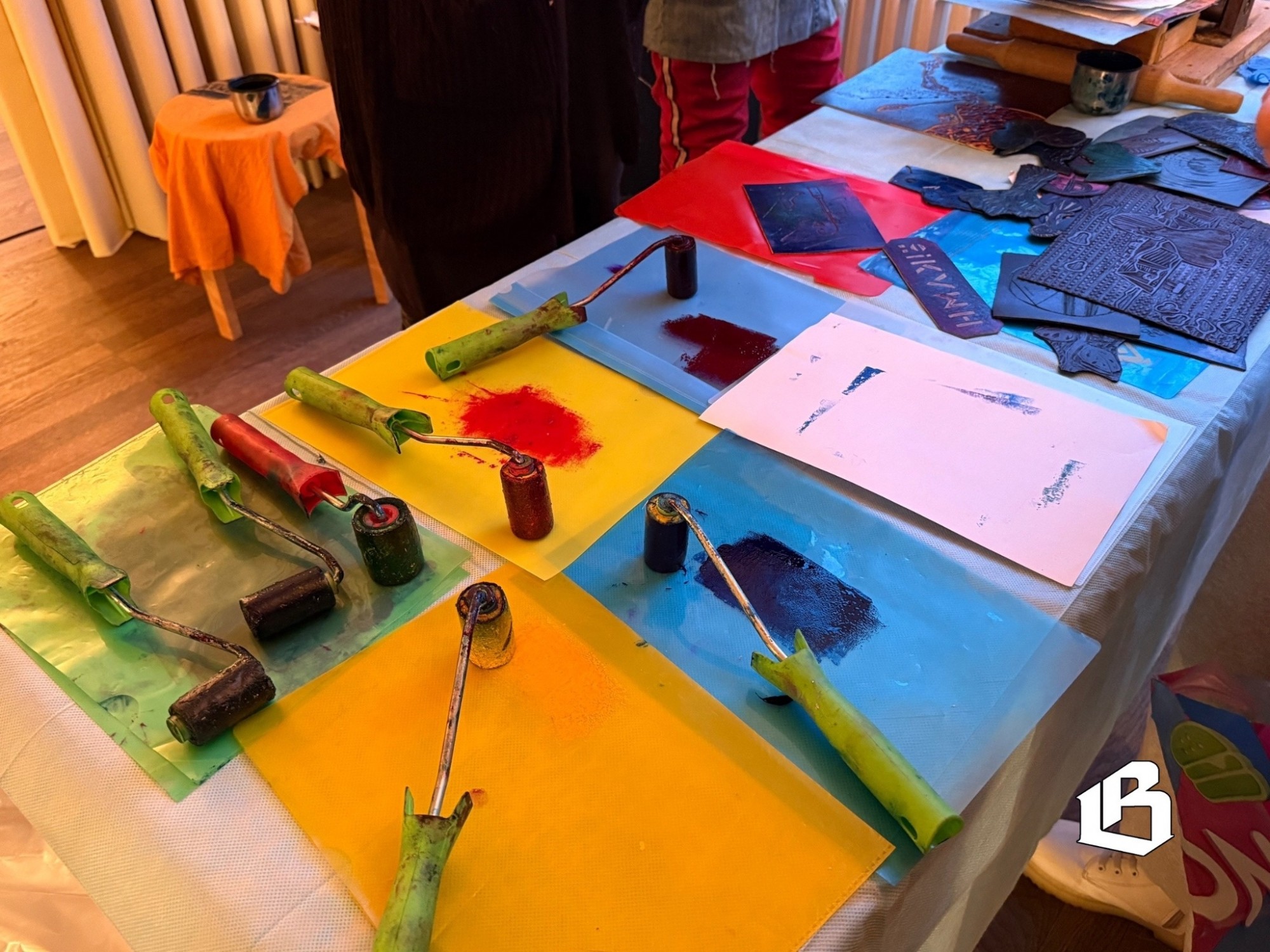 Музыка в оттиске. В Аалто объединили арт-рок и графику