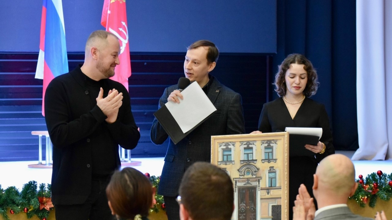 Учителя Выборгского района обменялись опытом в Петербурге