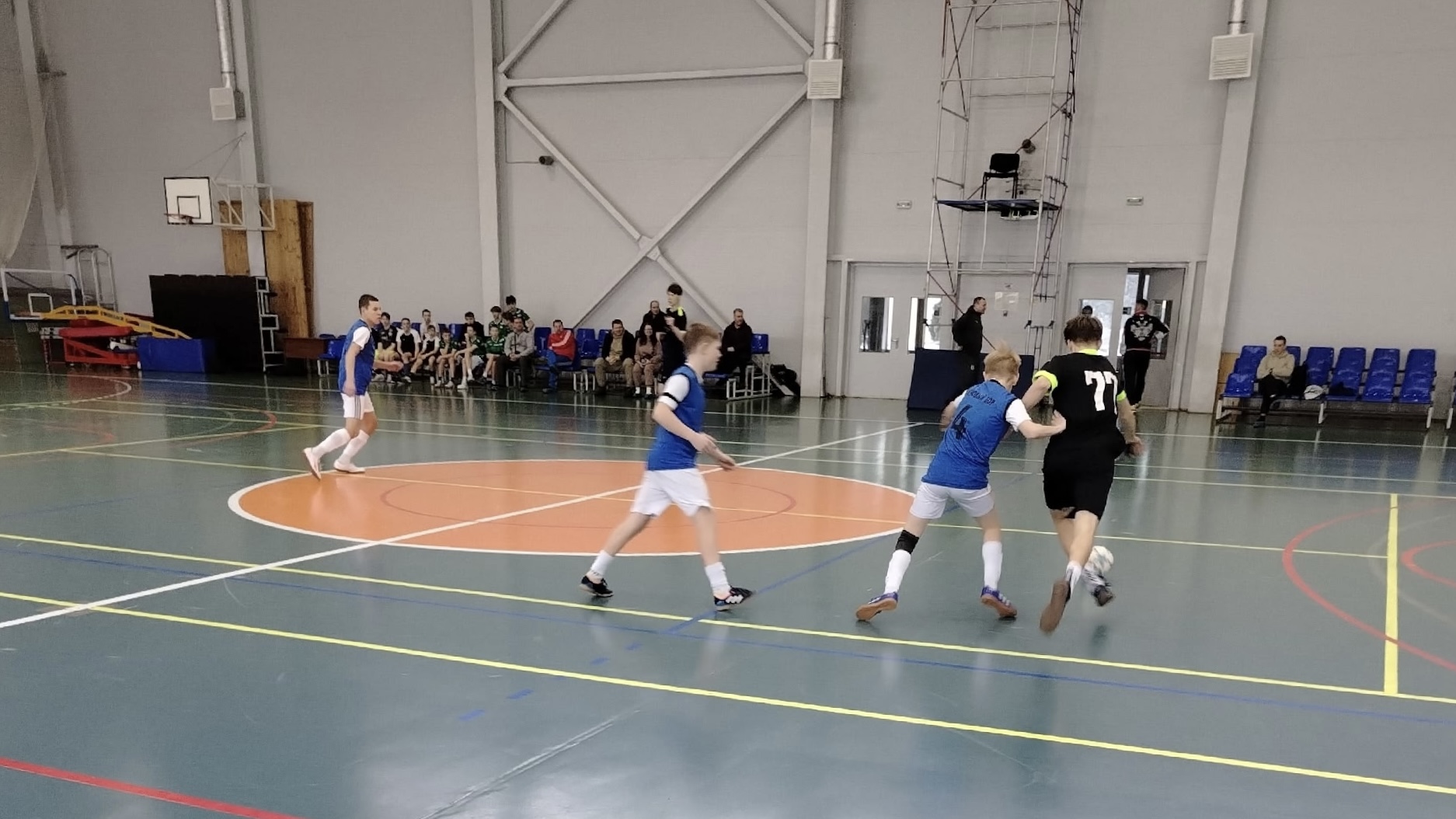 Школьники из Приморска вышли в финал Всероссийского турнира по футзалу