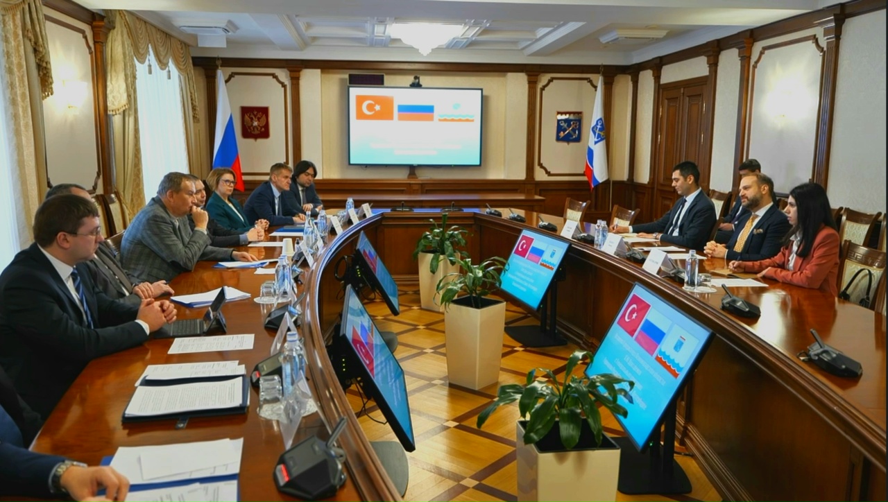 Ленобласть и Турция: общие пути развития 