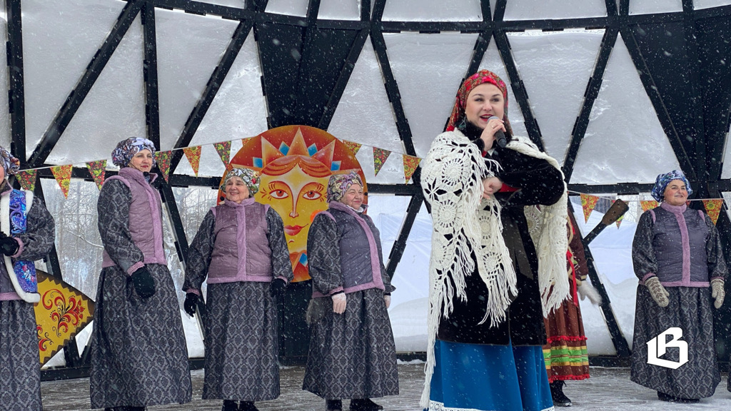 Традиции и забавы Масленицы на Батарейной горе в Выборге