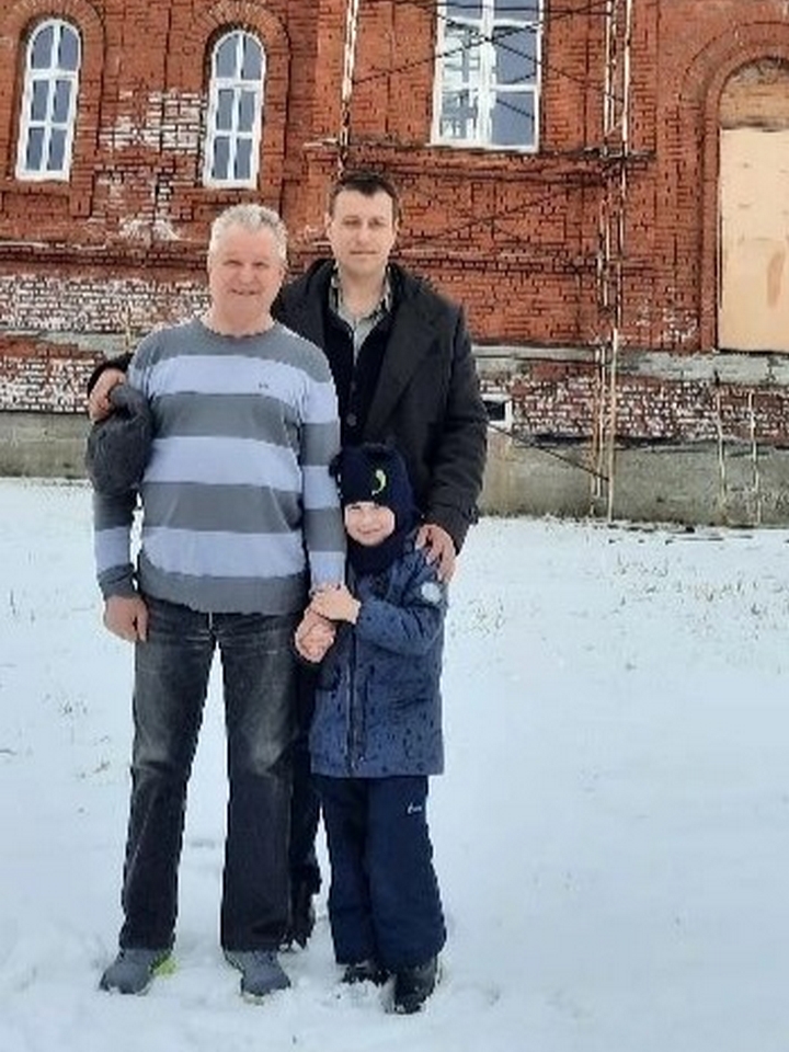 Знаете, каким он парнем был?..